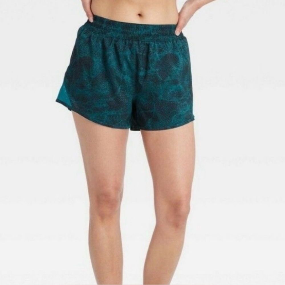 All in Motion Running Shorts in Teal Animal Print. Lined. Women’s Medium